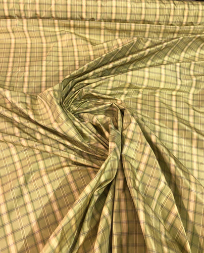 Silk taffeta plads fabric  54" wide                    Sold by the yard            Beautiful apple green & light yellow gold combination