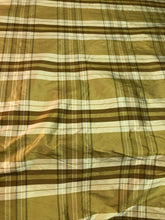 100% Silk shantung plads 54&quot;   Gold color         Sold by the yard