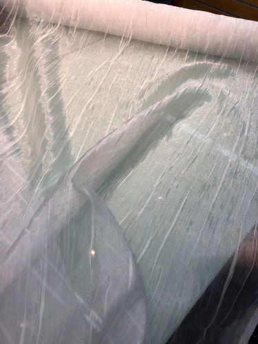 Crinkle organza 45" wide   beautiful white color    Fabric sold by the yard