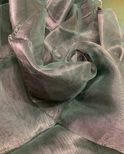Matalic tissure organza 45" wide   Beautiful dark purple color sold by the yard   Best use for appreal & home decor