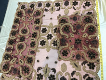 Decorated table mats, sold by a set of 4 pcs