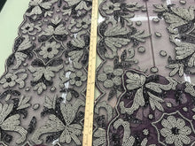 Hand embroidered table mat, sold by the set of 4 pcs