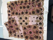Decorated table mats, sold by a set of 4 pcs